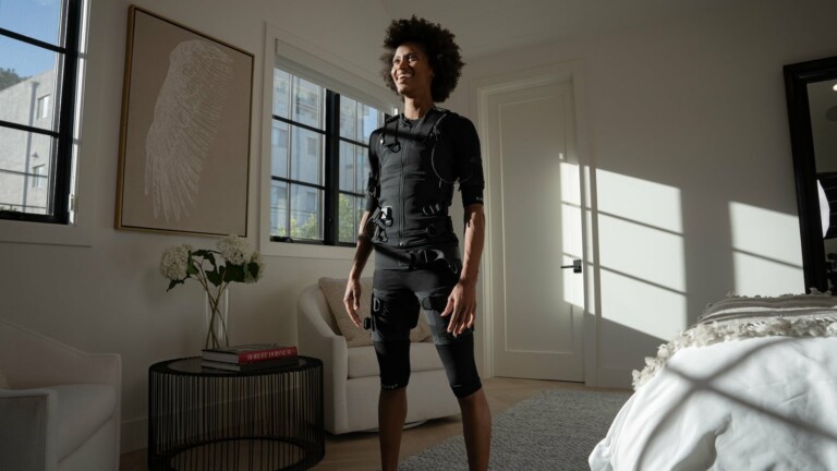 Katalyst Suit EMS technology sportswear gives you a full body workout in just 20 minutes