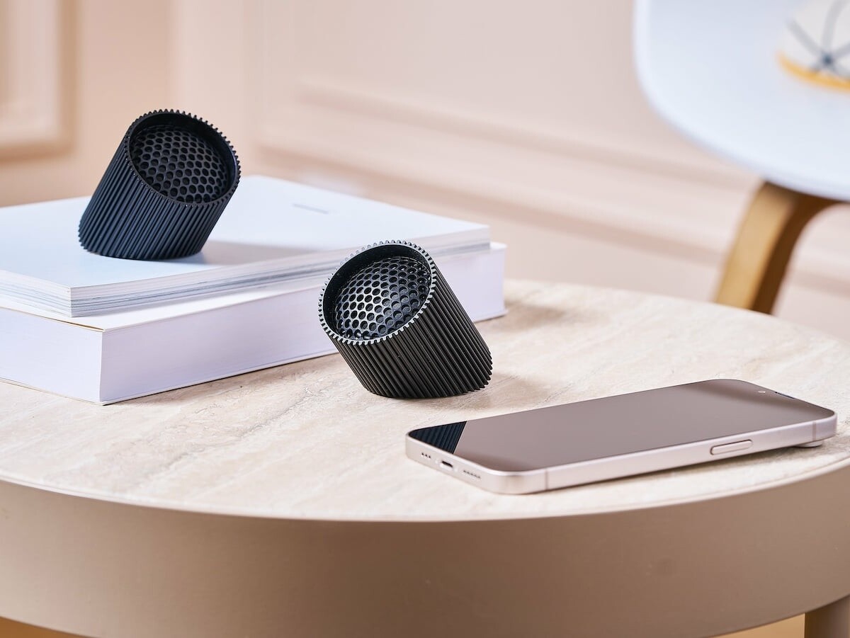 Lexon Ray Speaker Magnetic Bluetooth Speakers come in a sleek beveled tube design