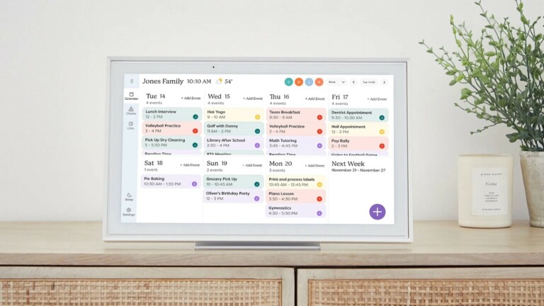 Skylight Calendar digital family calendar lets you easily manage everyone’s schedules