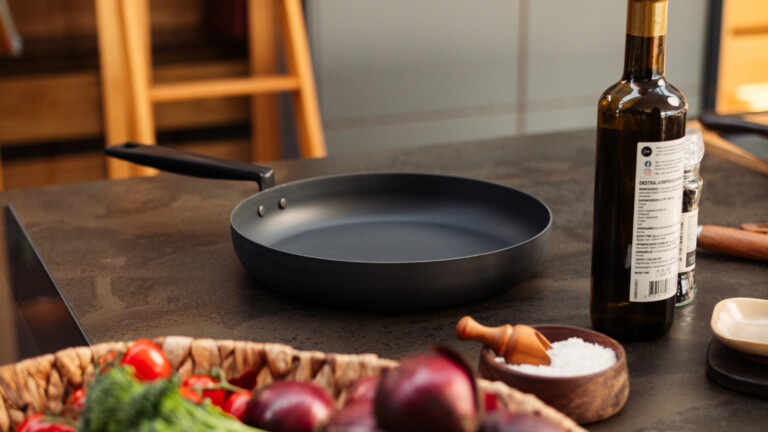 The Perfect Carbon Steel Pan combines nonstick and cast iron cookware into a safer design